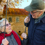 Waar kan je als senior op besparen?