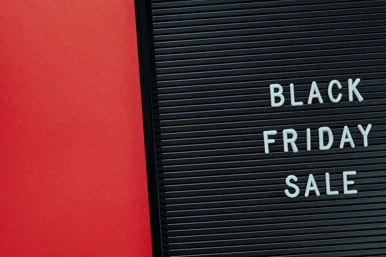 Black Friday letterbord